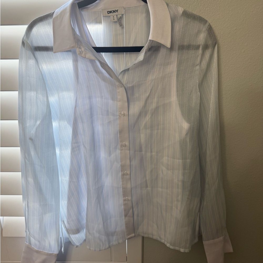 Brand new DKNY Sheer women’s dress shirt size m